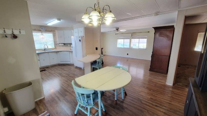 203 Rainbow Lane West a Dundee, FL Mobile or Manufactured Home for Sale